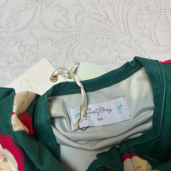 NWT SweetHoney Santa Holiday Layette Sleeper Size 18m - Picture 4 of 5